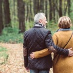 To idealna różnica wieku w związku. Daje największe szanse na udane małżeństwo