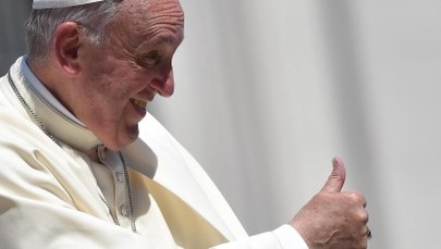 „To ja, rewolucjonista”. Tak przedstawia się papież przez telefon