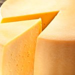 sery To jeden z najstarszych serów na świecie. Warto go jeść podczas odchudzania, przyjaciel zdrowych kości i zębów