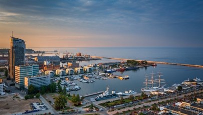 To jedna z największych zagadek PRL. Co wpadło do basenu portowego w Gdyni?