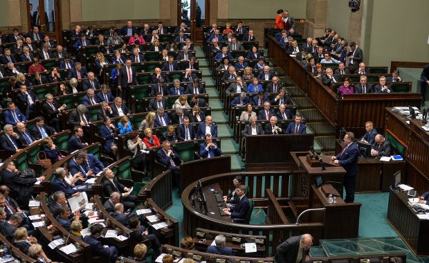 "To jest skok na kasę" vs "Boli was utrata monopolu". W Sejmie awantura o pieniądze OSP