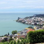 To jezioro nazywane jest lustrem Alp - zachwyca pięknem i czystą wodą. Idealny kierunek na urlop w maju