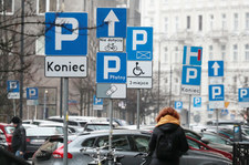 To koniec łupienia kierowców w strefach parkowania? Wyrok sądu!