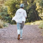 To lepsza metoda, niż 10 tys. kroków dziennie. Czym jest japanese walking?