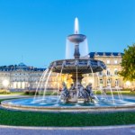 To miasto zachwyci fanów motoryzacji. Idealne miejsce na zimowy city break 