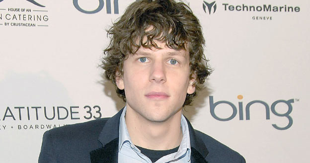 To nadzwyczajne doświadczenie - mówi o współpracy z Woodym Allenem Jesse Eisenberg / fot. J.M.Heller /Getty Images/Flash Press Media