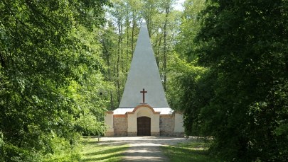 To najbardziej tajemniczy grobowiec w Polsce. Jego historia fascynuje