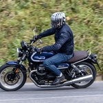 To najlepsza kurtka motocyklowa na upał. Wystarczy mieć kilka stów
