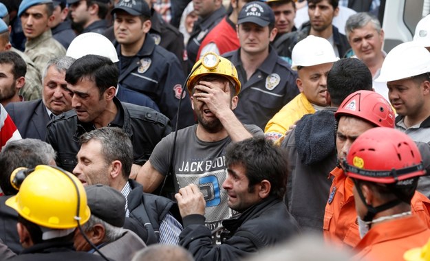 To najtragiczniejsza katastrofa górnicza w dziejach Turcji /TOLGA BOZOGLU /PAP/EPA