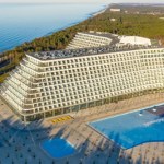 To największy hotel w Polsce. Znamy datę otwarcia giganta w Pobierowie