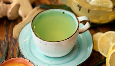 To najzdrowsze dodatki do zielonej herbaty. Poprawiają trawienie i odporność, przyspieszają metabolizm  