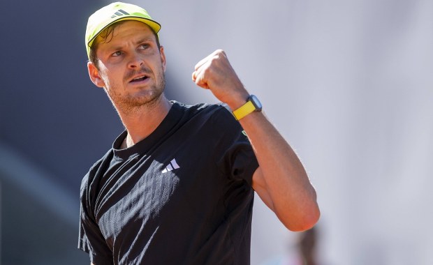 To nie był spacerek. Trudny mecz Huberta Hurkacza w Holandii