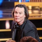 To nie Jim Carrey odebrał nagrodę? Fani grzmią w sieci