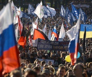 "To nie nasza wojna", "Ukraino - przepraszamy". Tysiące Rosjan wyszło na ulice