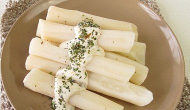 To nie pietruszka ani pasternak. Zimowe szparagi oczyszczają organizm i wzmacniają kości