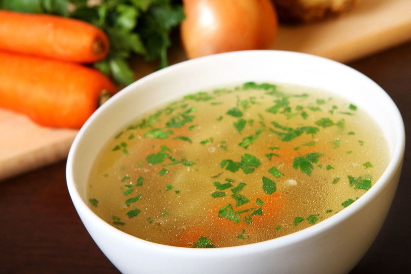 To nie resztki z lodówki, ale świetny dodatek do rosołu. Podbija smak lepiej, niż cebula