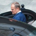 To on miał ukraść auto należące do Tuska. Wpadł podczas próby wylotu z Polski