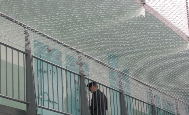 To on miał zabić psycholog w rzeszowskim areszcie. Wiemy więcej o Arturze R.