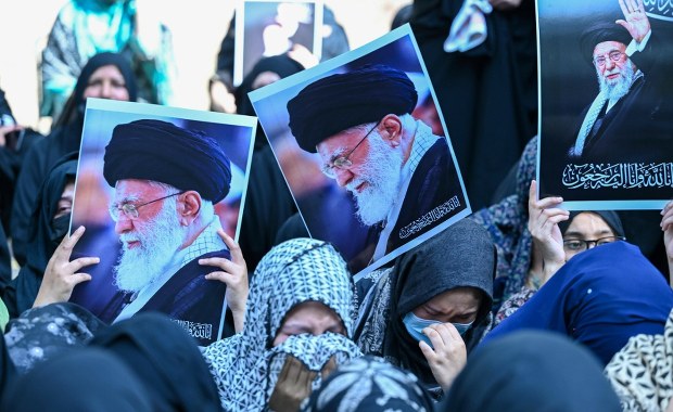 To on zostanie nowym przywódcą Iranu? Ma poparcie ważnej siły w państwie