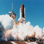 To pierwsi Ziemianie w Kosmosie,. Dotarli tam przed ludźmi. Wiesz którzy?