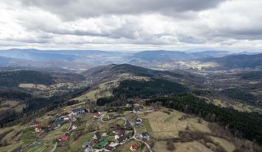 To schronisko górskie znajduje się najbliżej Krakowa. Łatwy szlak i dobre miejsce na sanki