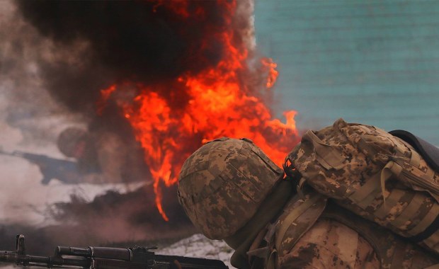 To tam Rosjanie posunęli się o 8 i 2,5 km2. Sytuacja się pogarsza