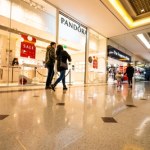 srebro To teraz będzie nosić każda Polka. Biżuteryjny gigant porzuca srebro