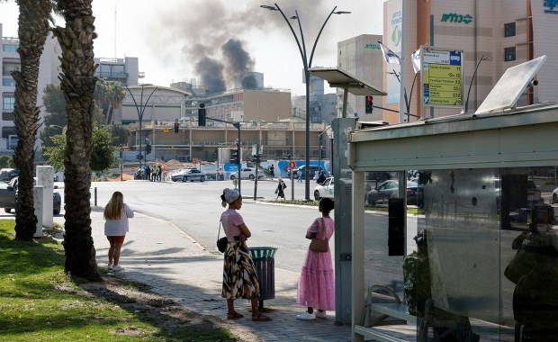 To uderzenie wstrząsnęło Izraelem. Potężny atak na szpital [ZDJĘCIA, FILMY]