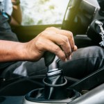 To zwyczaj wielu kierowców. A mechanik już zaciera ręce