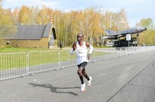 Tokio 2020. Lekkoatletyka. Eliud Kipchoge wyczekuje startu