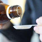 Toksyczne syropy na kaszel. Rośnie liczba ofiar śmiertelnych