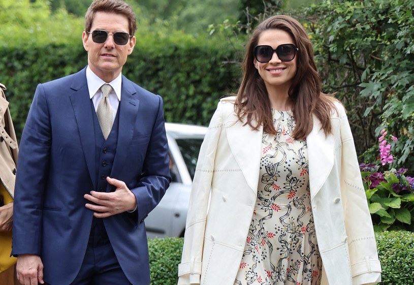 Tom Cruise i Hayley Atwell w czerwcu 2021 /Neil Mockford/GC Images /Getty Images