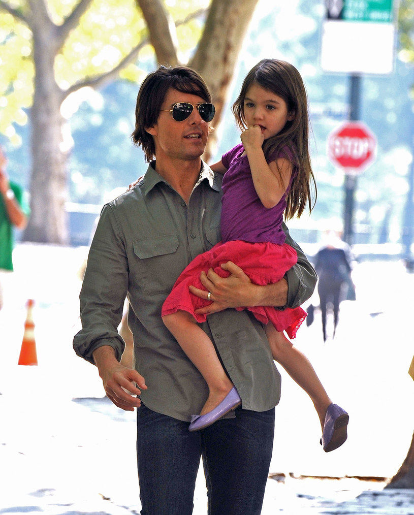 Tom Cruise z córką Suri w 2010 roku /James Devaney /Getty Images