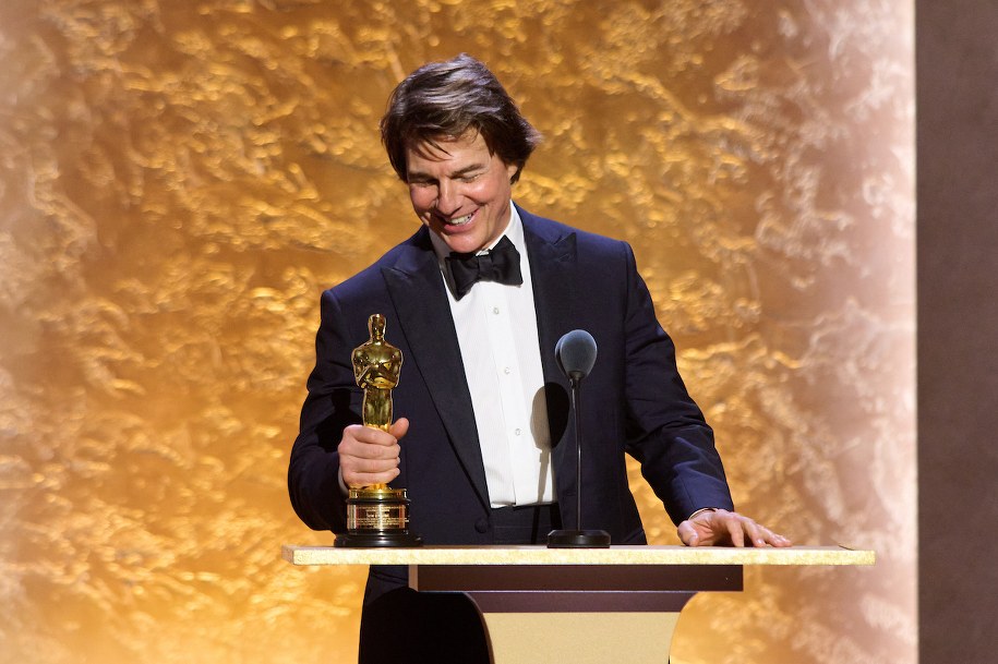 Tom Cruise z honorowym Oscarem /Wally Skalij/©A.M.P.A.S. /Materiały prasowe