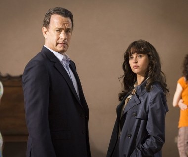 Tom Hanks i Felicity Jones w scenie z filmu "Inferno"