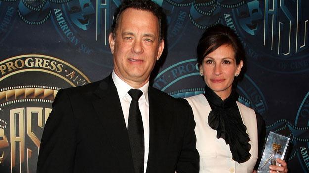 Tom Hanks i Julia Roberts nie pierwszy raz będą współpracować /AFP