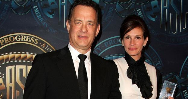 Tom Hanks i Julia Roberts nie pierwszy raz będą współpracować /AFP