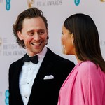 Tom Hiddleston po raz pierwszy został ojcem! Kim jest matka dziecka?