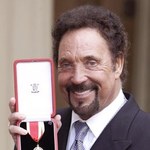 Tom Jones został szlachcicem