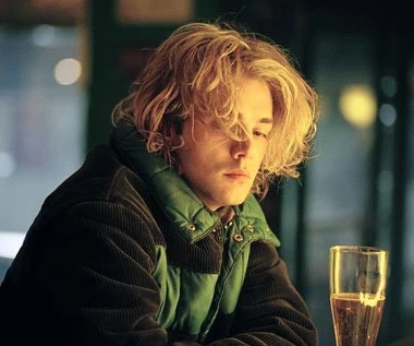 "Tom" [recenzja]: Chłopak z przeszłością, gej po przejściach