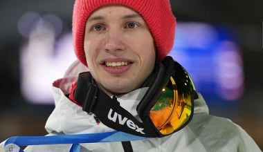 Tomasiak nie nacieszył się długo medalem. Dwa dni temu zdobył srebro na igrzyskach, a wtem dotarły takie doniesienia