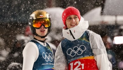 Tomasiak pod kocem przysypany śniegiem. Szef skoków tłumaczy swoje decyzje