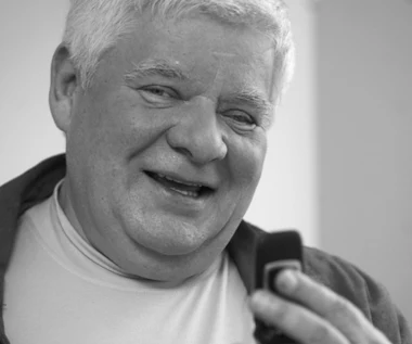 Tomasz Knapik nie żyje. Znany polski lektor miał 77 lat