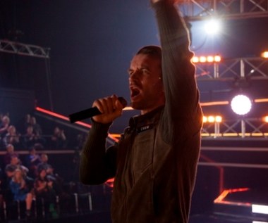 Tomasz Kot w scenie z filmu "Żyć nie umierać"