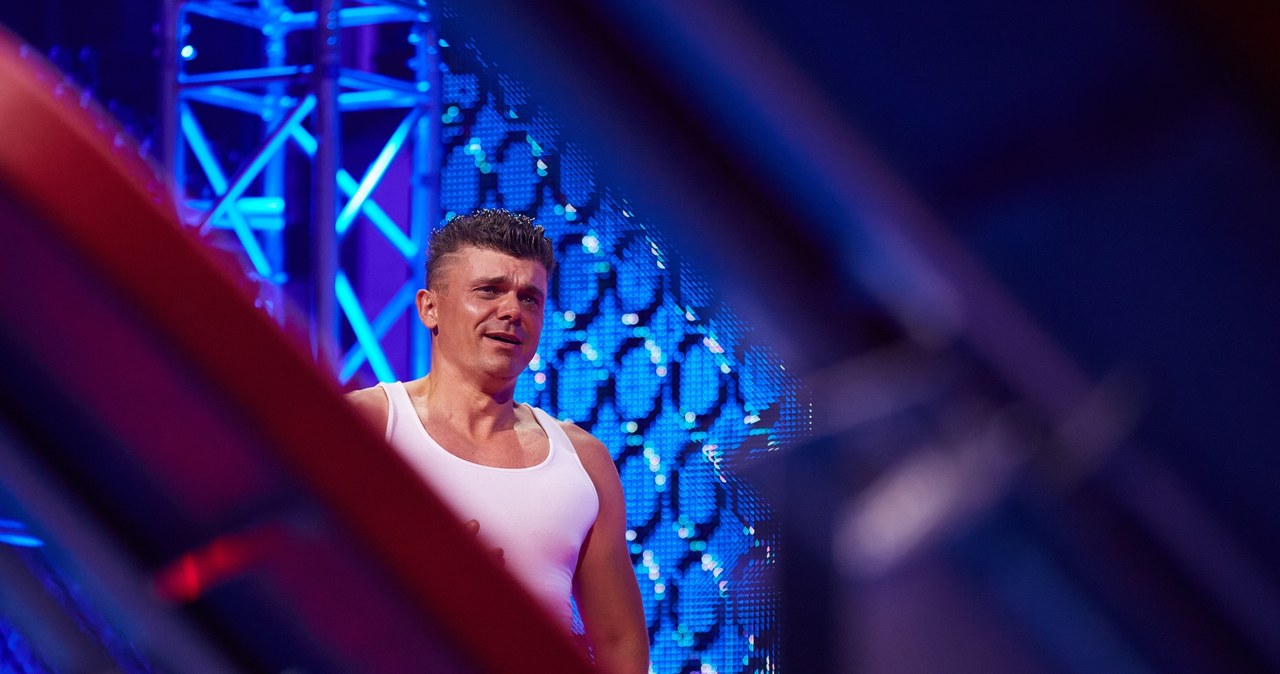 Tomasz Niecik na torze "Ninja Warrior Polska" /Krystian Szczęsny /Polsat