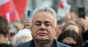 ​Tomasz Sakiewicz ukarany. Chodzi o jego zeznania