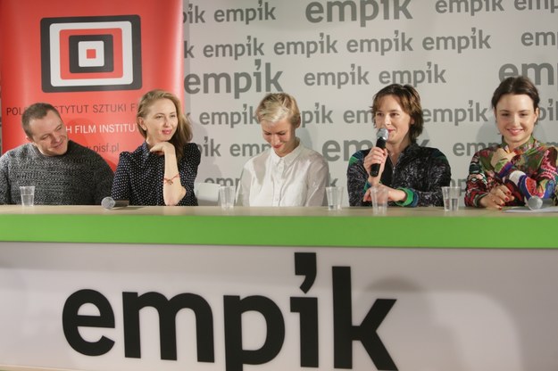 Tomasz Schuchardt, Justyna Wasilewska, Agnieszka Żulewska, Agnieszka Podsiadlik i Anna Próchniak /PAP/Leszek Szymański /PAP