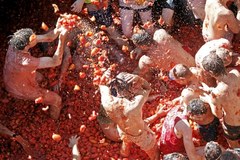 Tomatina - wielka bitwa na pomidory