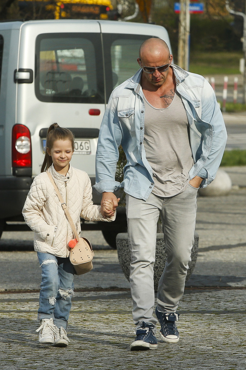 Tomek z córką /- /AKPA