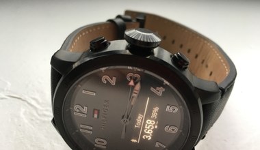 Tommy Hilfiger TH24/7 - zegarek trochę inteligentny